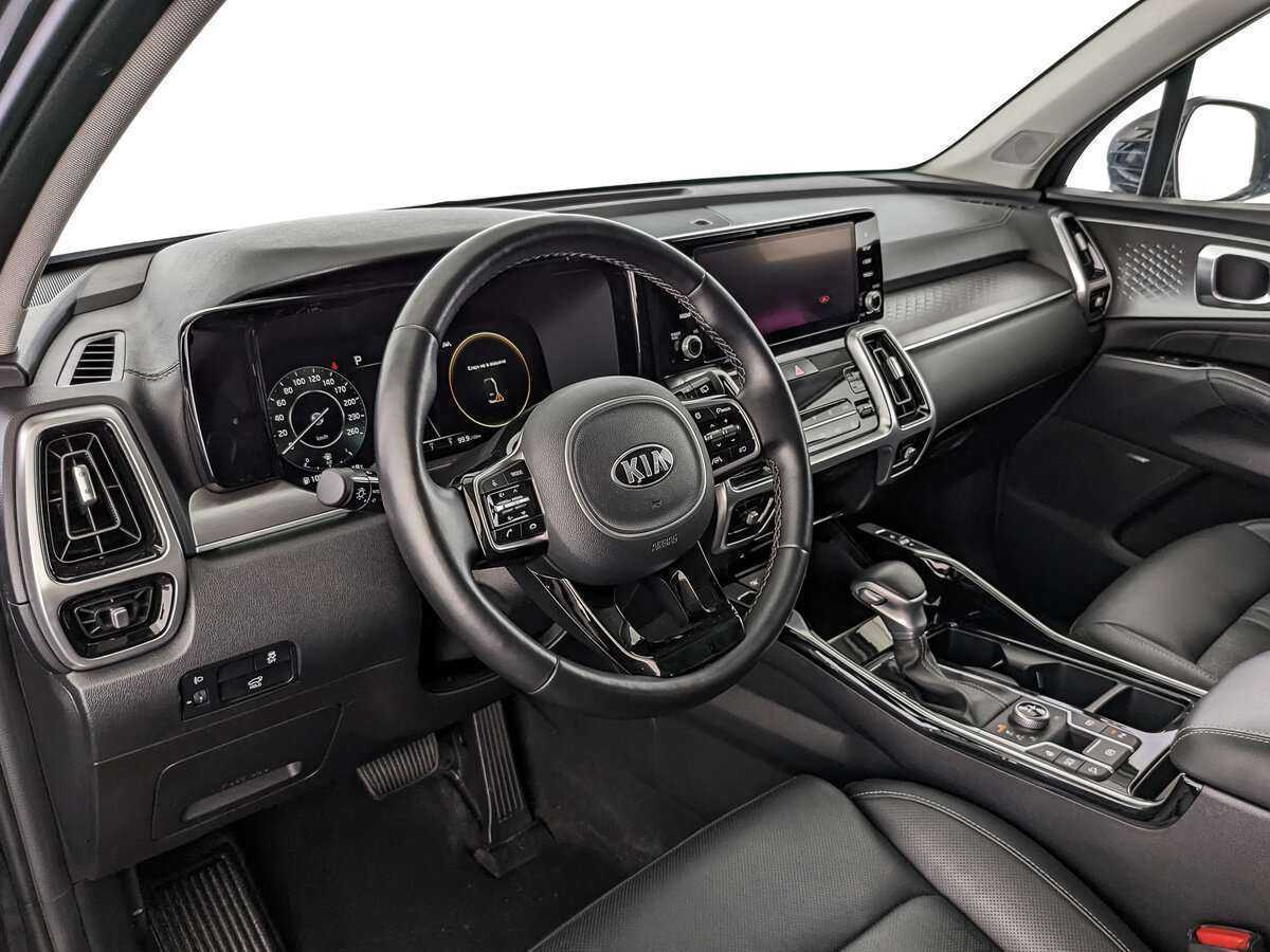 Kia Sorento с пробегом — 2021 год. Фото: #10