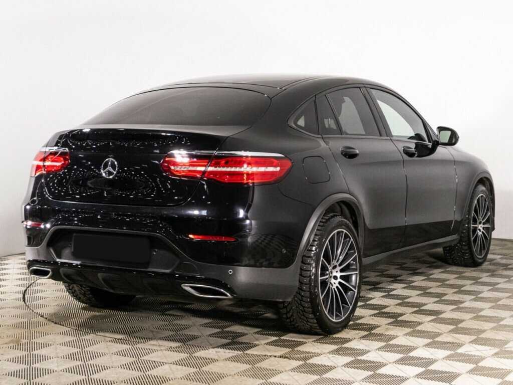 Mercedes-Benz GLC Coupe с пробегом — 2018 год. Фото: #4