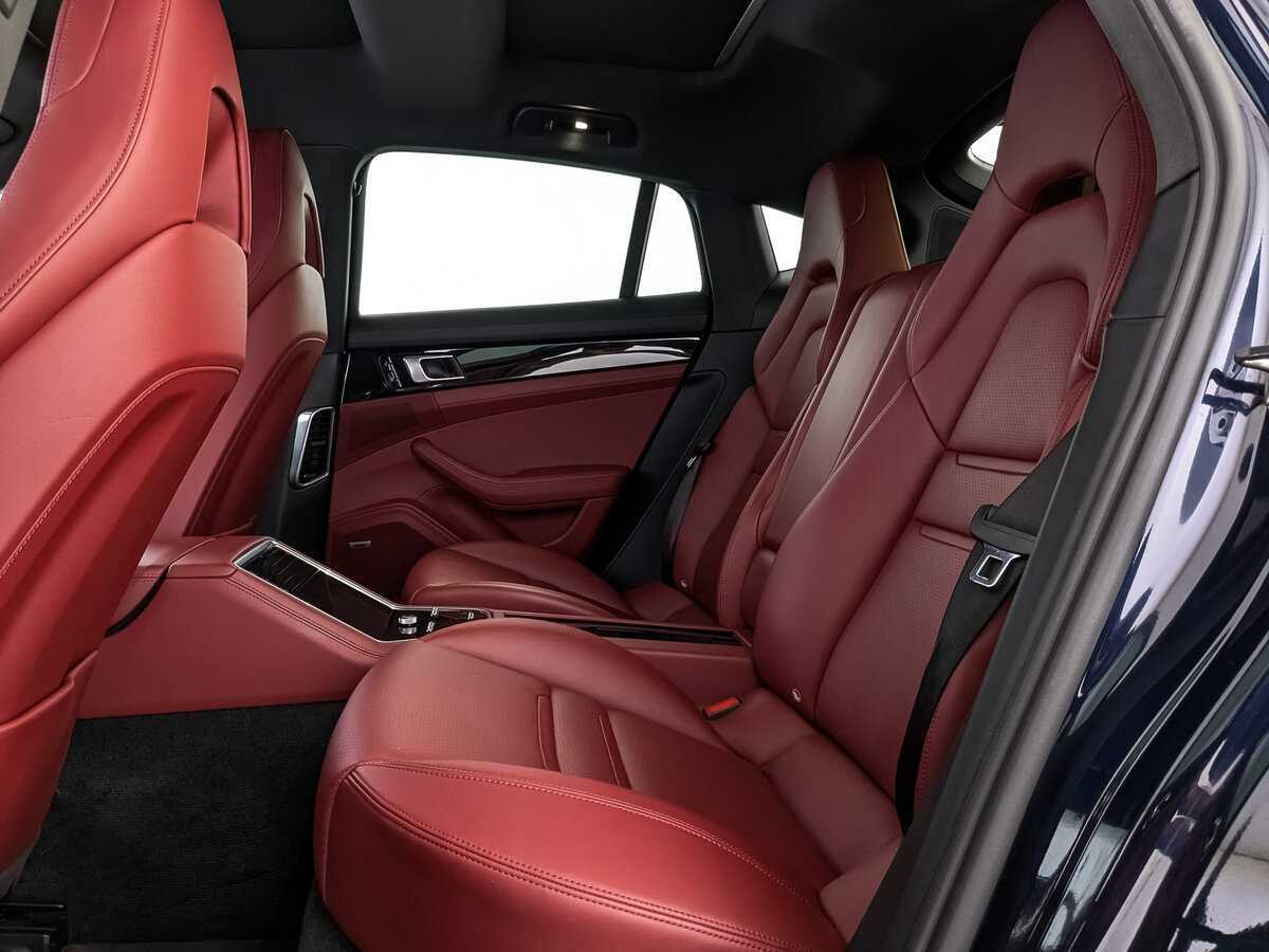 Porsche Panamera с пробегом — 2019 год. Фото: #17