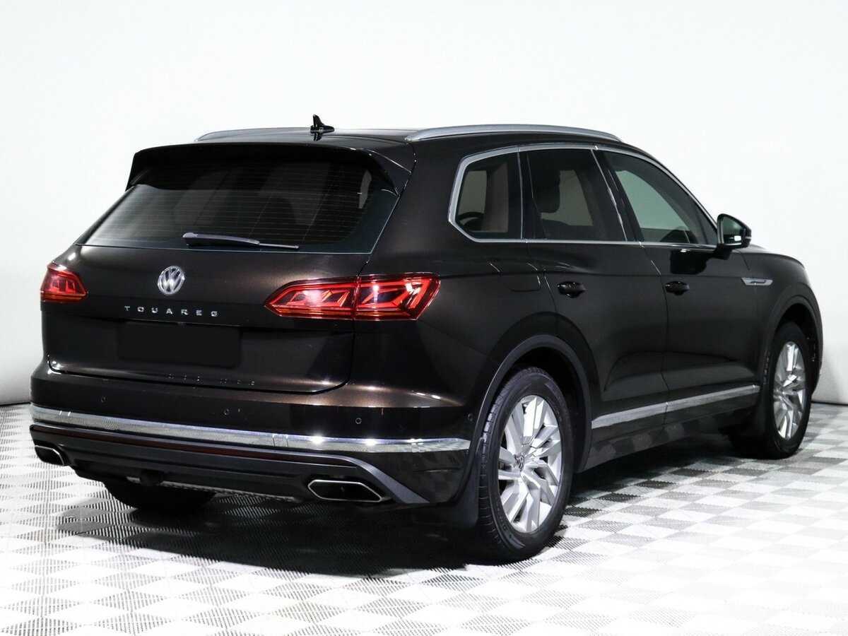 Volkswagen Touareg с пробегом — 2018 год. Фото: #4
