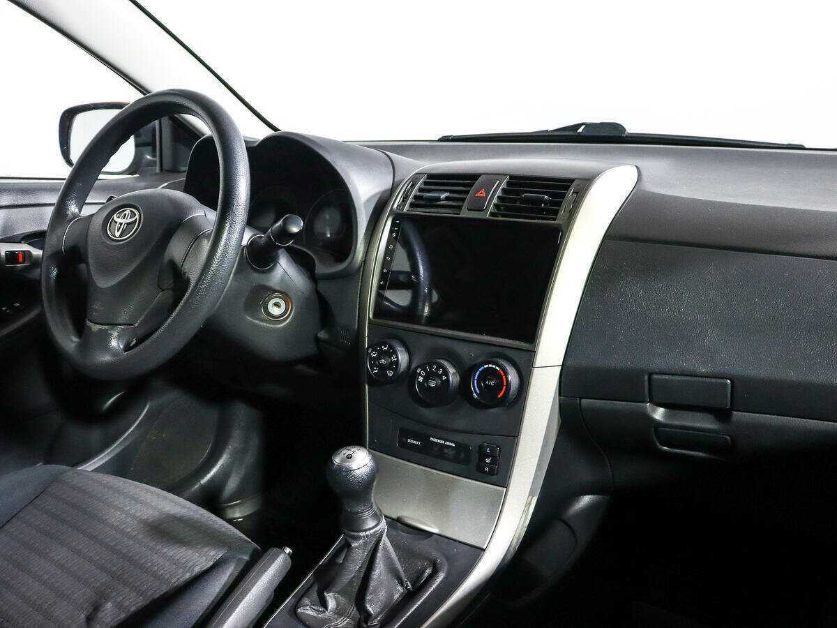 Toyota Corolla с пробегом — 2008 год. Фото: #6