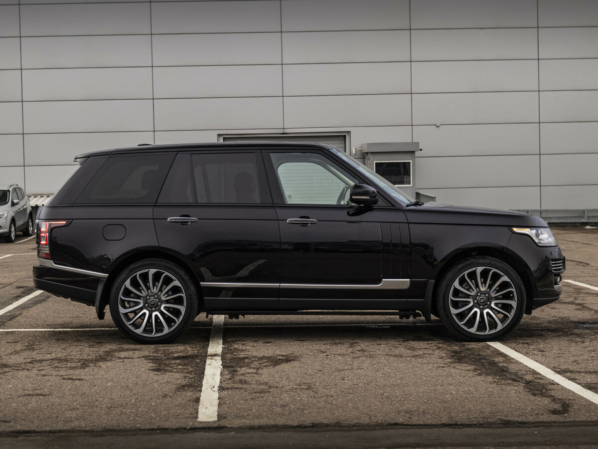 Land Rover Range Rover с пробегом — 2015 год. Фото: #3