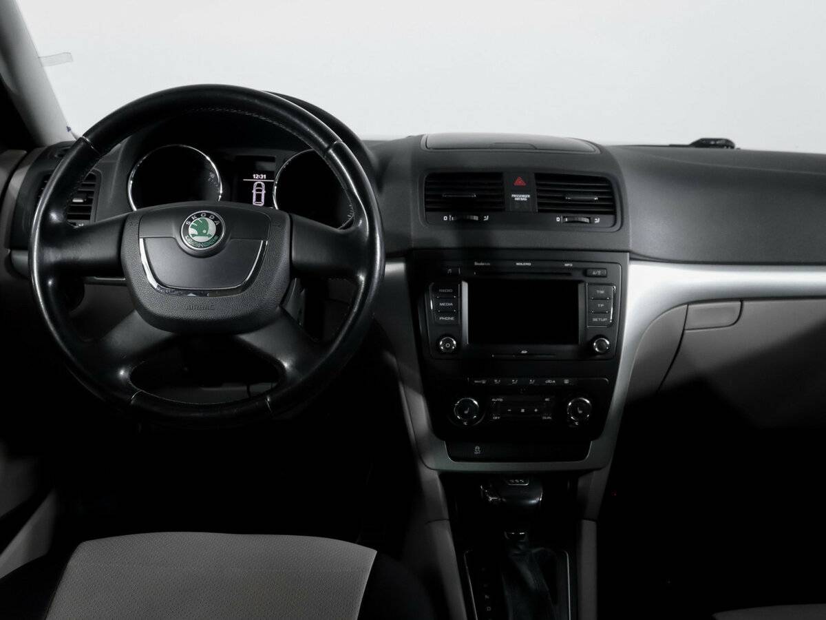 Skoda Yeti с пробегом — 2011 год. Фото: #9