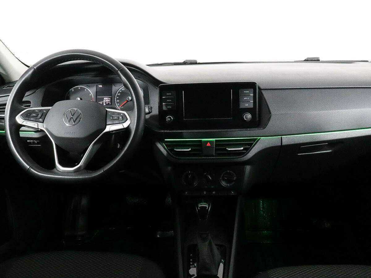 Volkswagen Polo с пробегом — 2021 год. Фото: #9