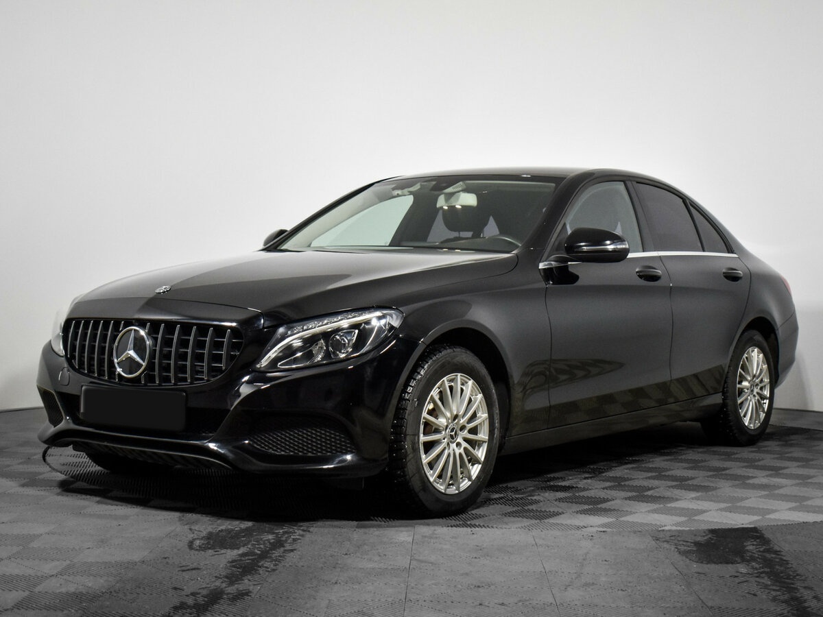 Mercedes-Benz C-Класс с пробегом — 2018 год. Посмотреть фото