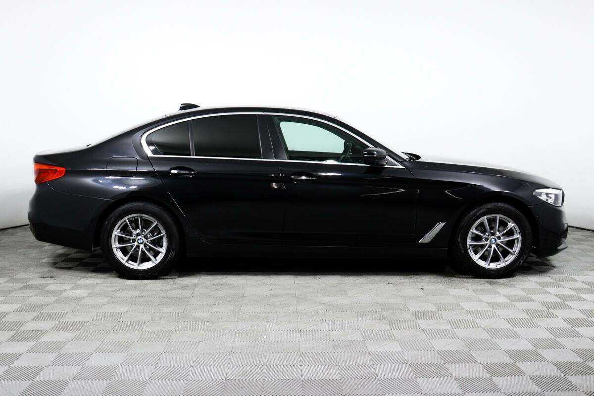 BMW 5 серии с пробегом — 2017 год. Фото: #3