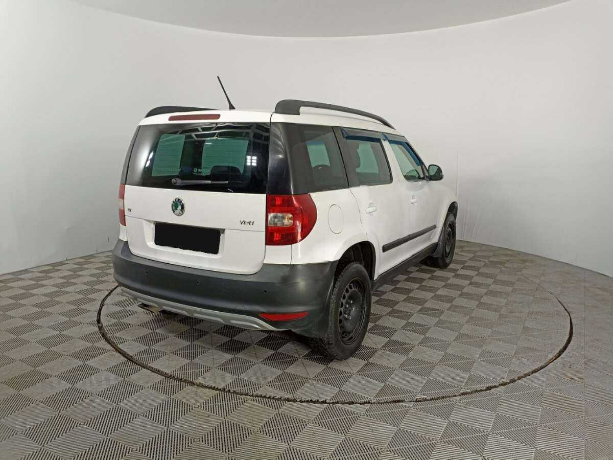 Skoda Yeti с пробегом — 2013 год. Фото: #4