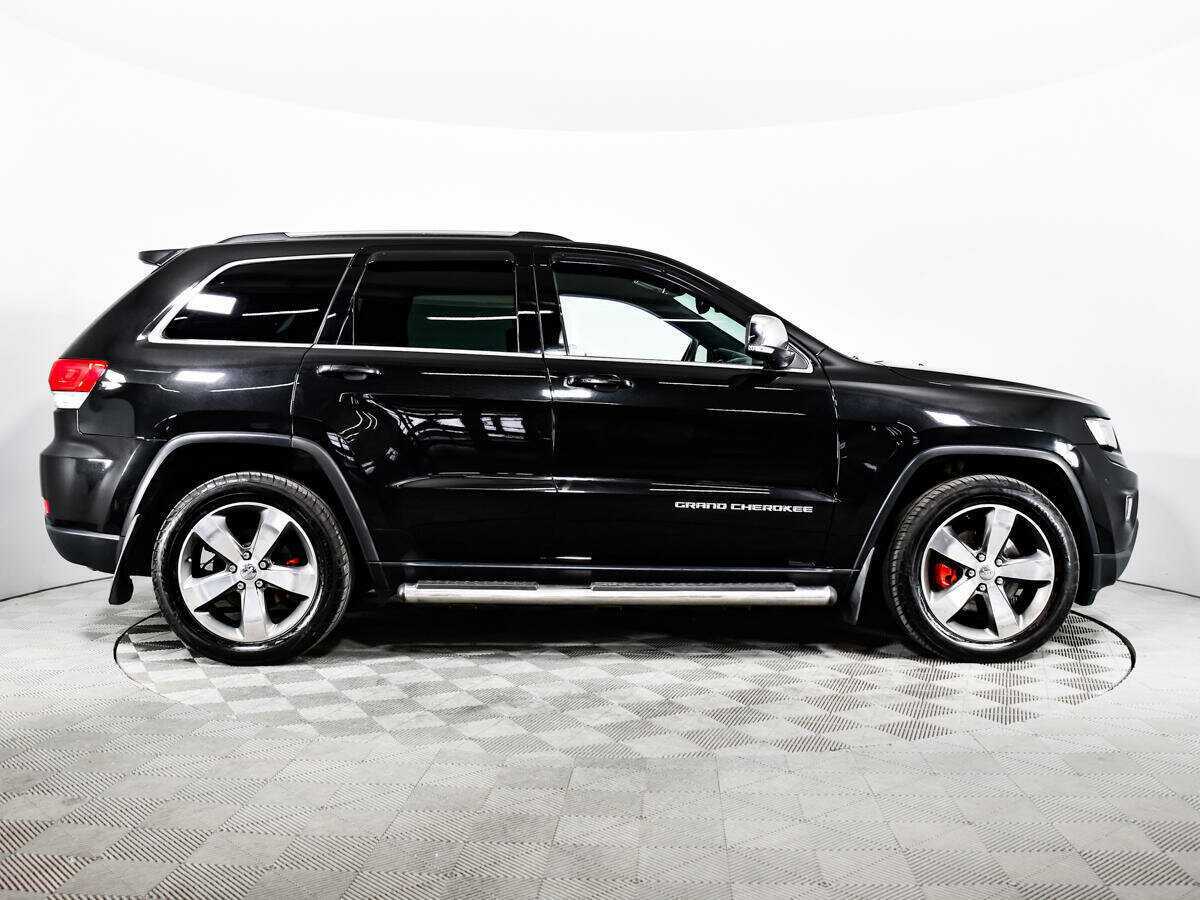 Jeep Grand Cherokee с пробегом — 2013 год. Фото: #3