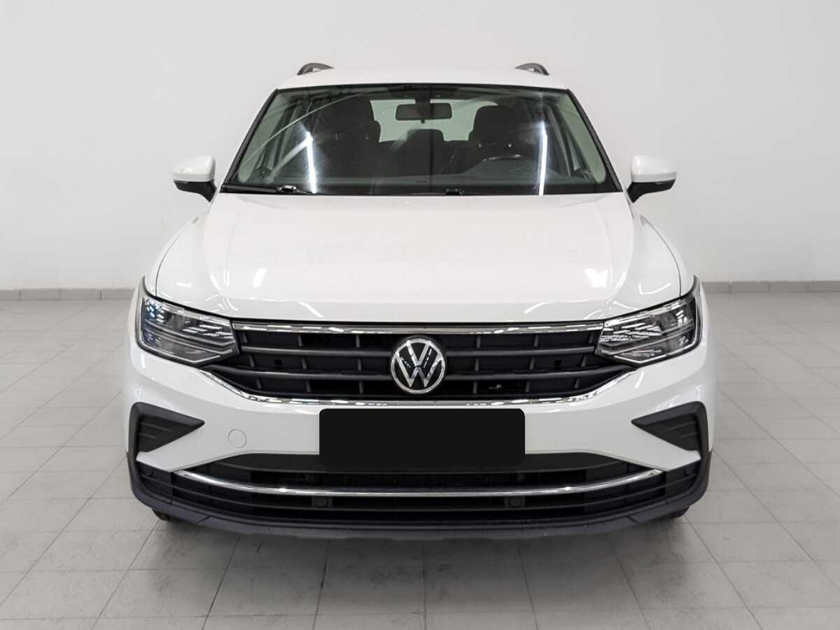 Volkswagen Tiguan с пробегом — 2021 год. Фото: #1