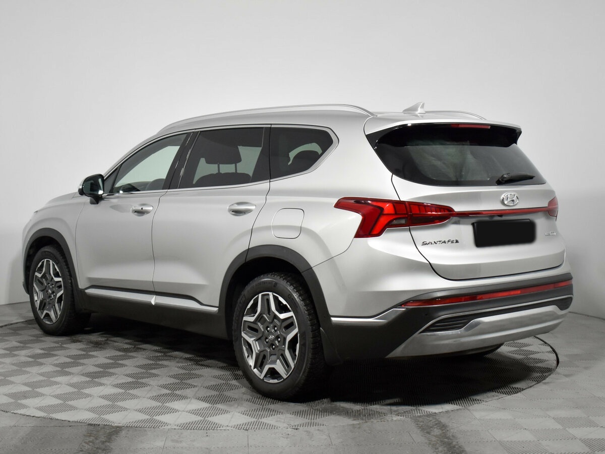 Hyundai Santa Fe с пробегом — 2021 год. Фото: #6