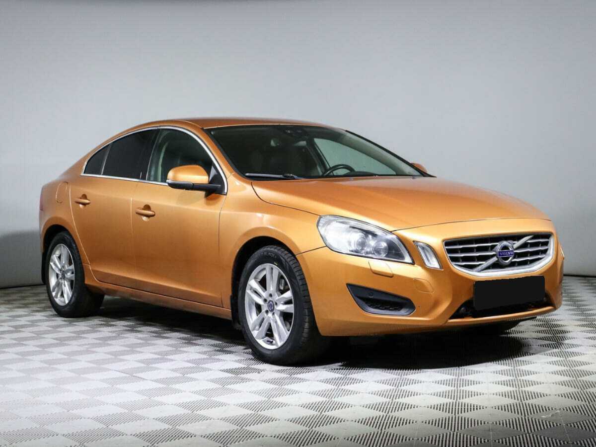 Volvo S60 с пробегом — 2011 год. Фото: #2