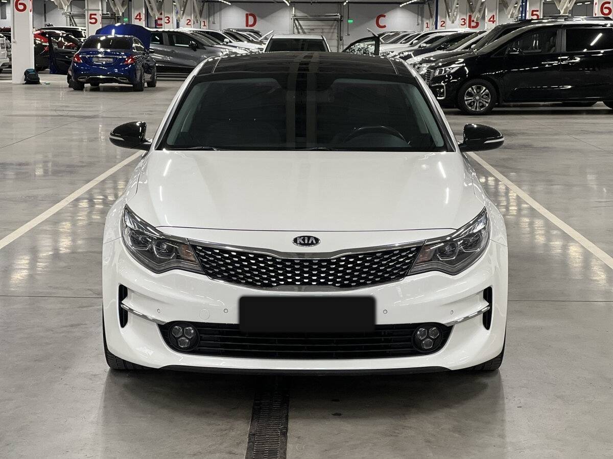 Kia K5 с пробегом — 2017 год. Фото: #1