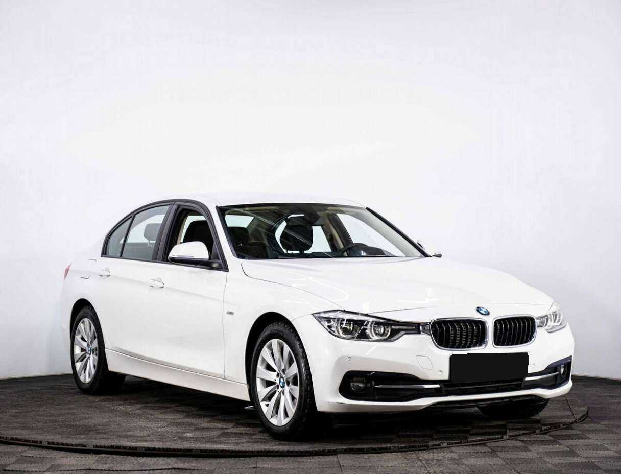 BMW 3 серии с пробегом — 2016 год. Фото: #2