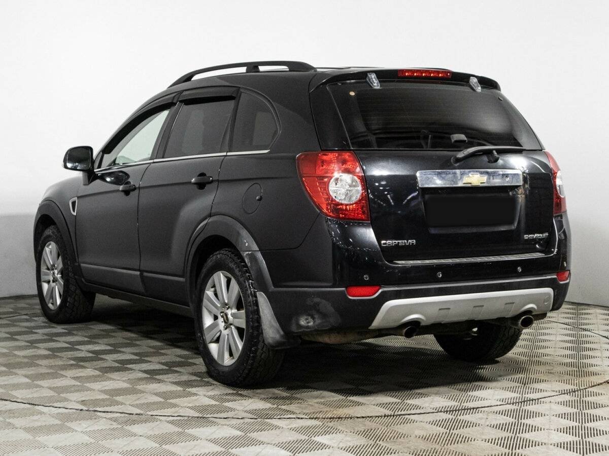 Chevrolet Captiva с пробегом — 2009 год. Фото: #6