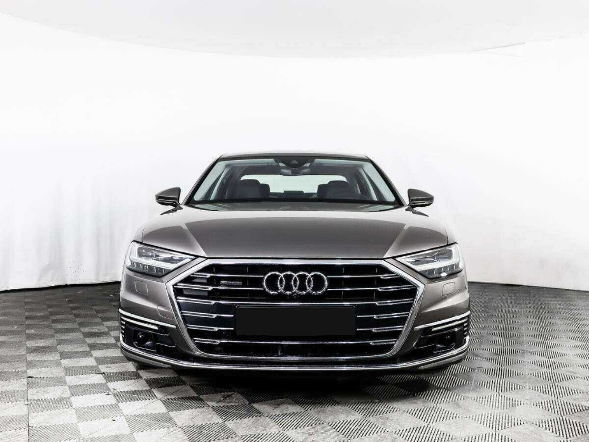 Audi A8 с пробегом — 2020 год. Фото: #1