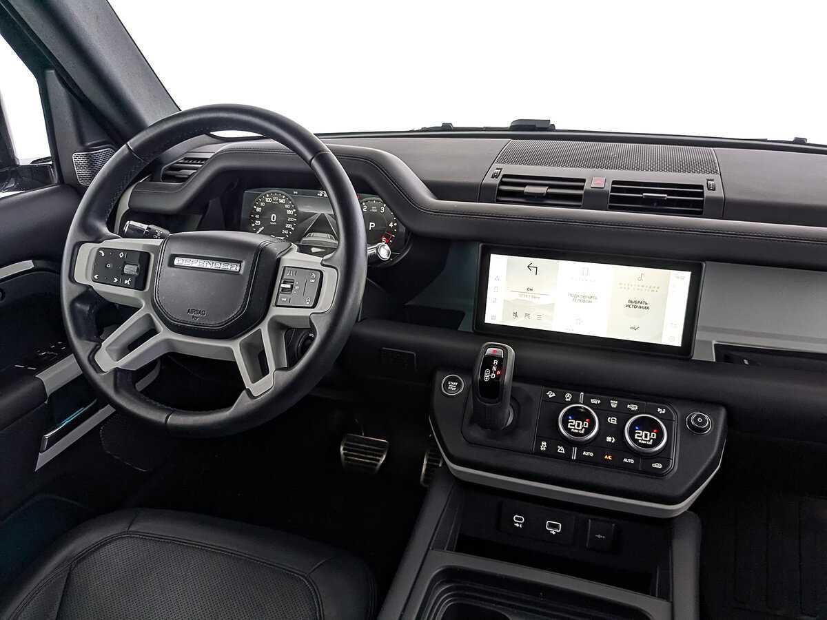 Land Rover Defender с пробегом — 2021 год. Фото: #20