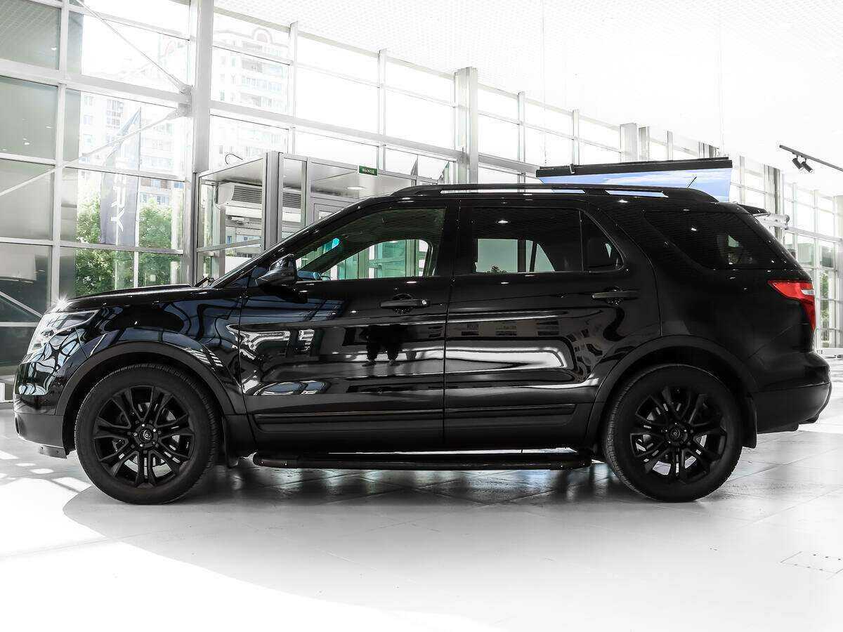 Ford Explorer с пробегом — 2014 год. Фото: #7