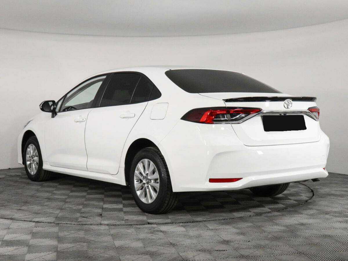 Toyota Corolla с пробегом — 2022 год. Фото: #5