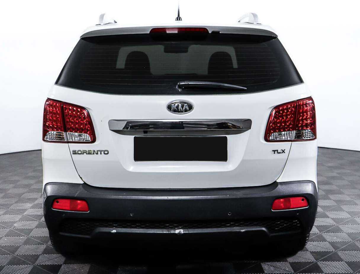 Kia Sorento с пробегом — 2010 год. Фото: #5
