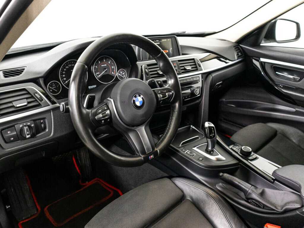 BMW 3 серии с пробегом — 2016 год. Фото: #10