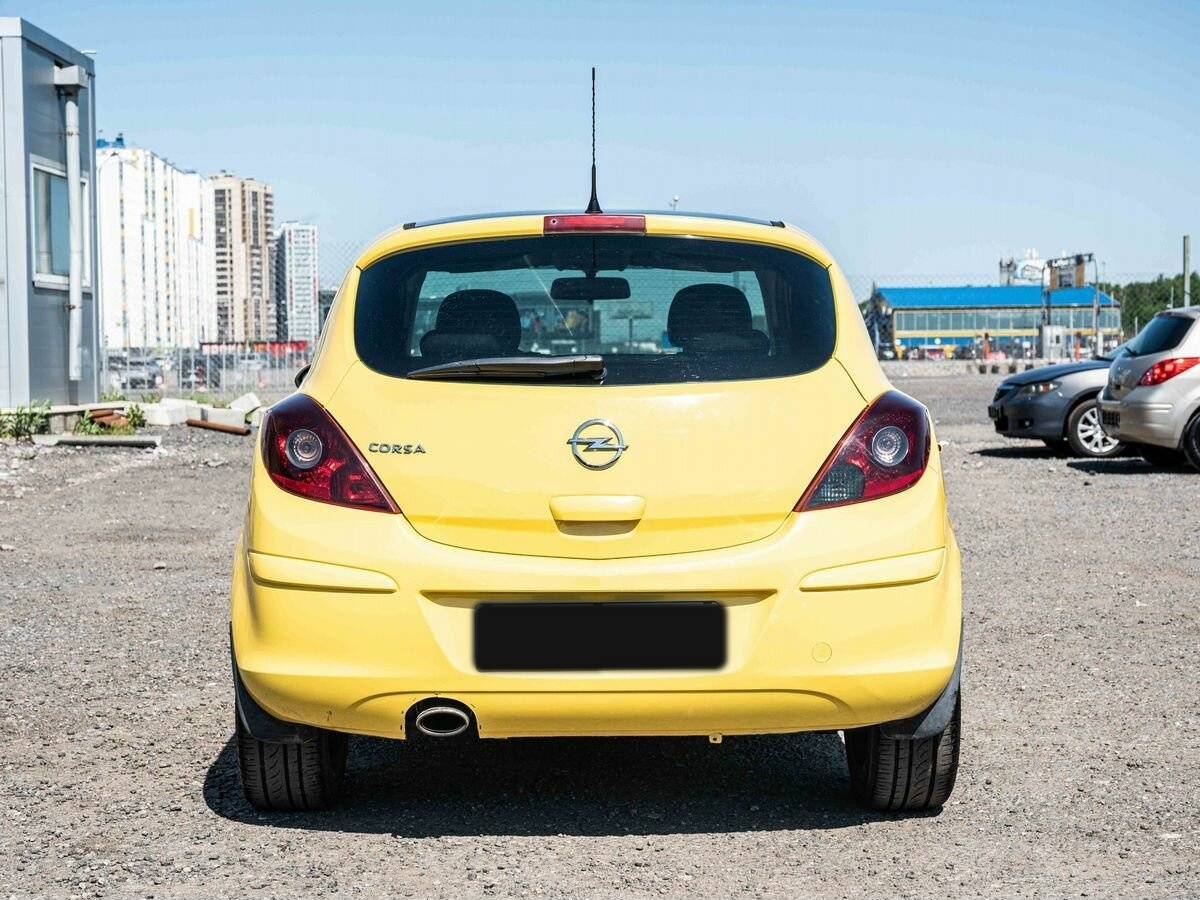 Opel Corsa с пробегом — 2011 год. Фото: #4