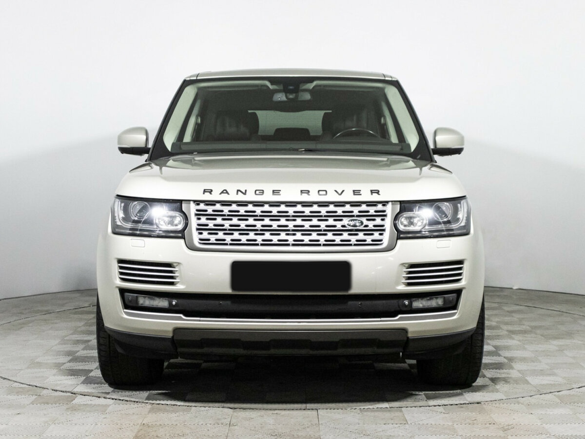 Land Rover Range Rover с пробегом — 2014 год. Фото: #1