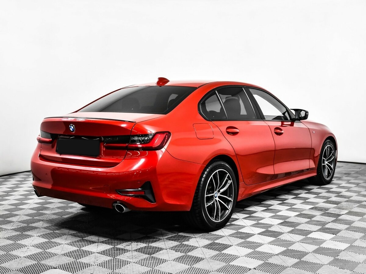 BMW 3 серии с пробегом — 2019 год. Фото: #3