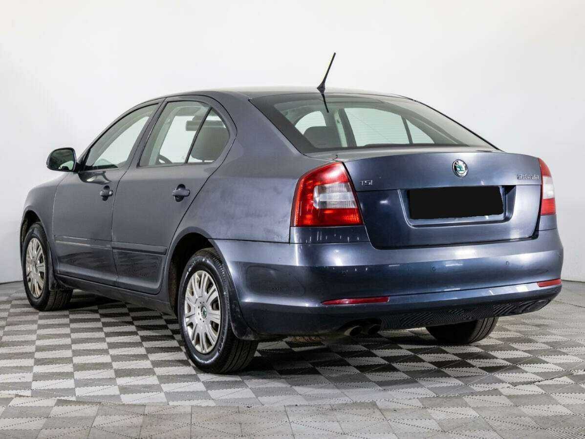 Skoda Octavia с пробегом — 2011 год. Фото: #6