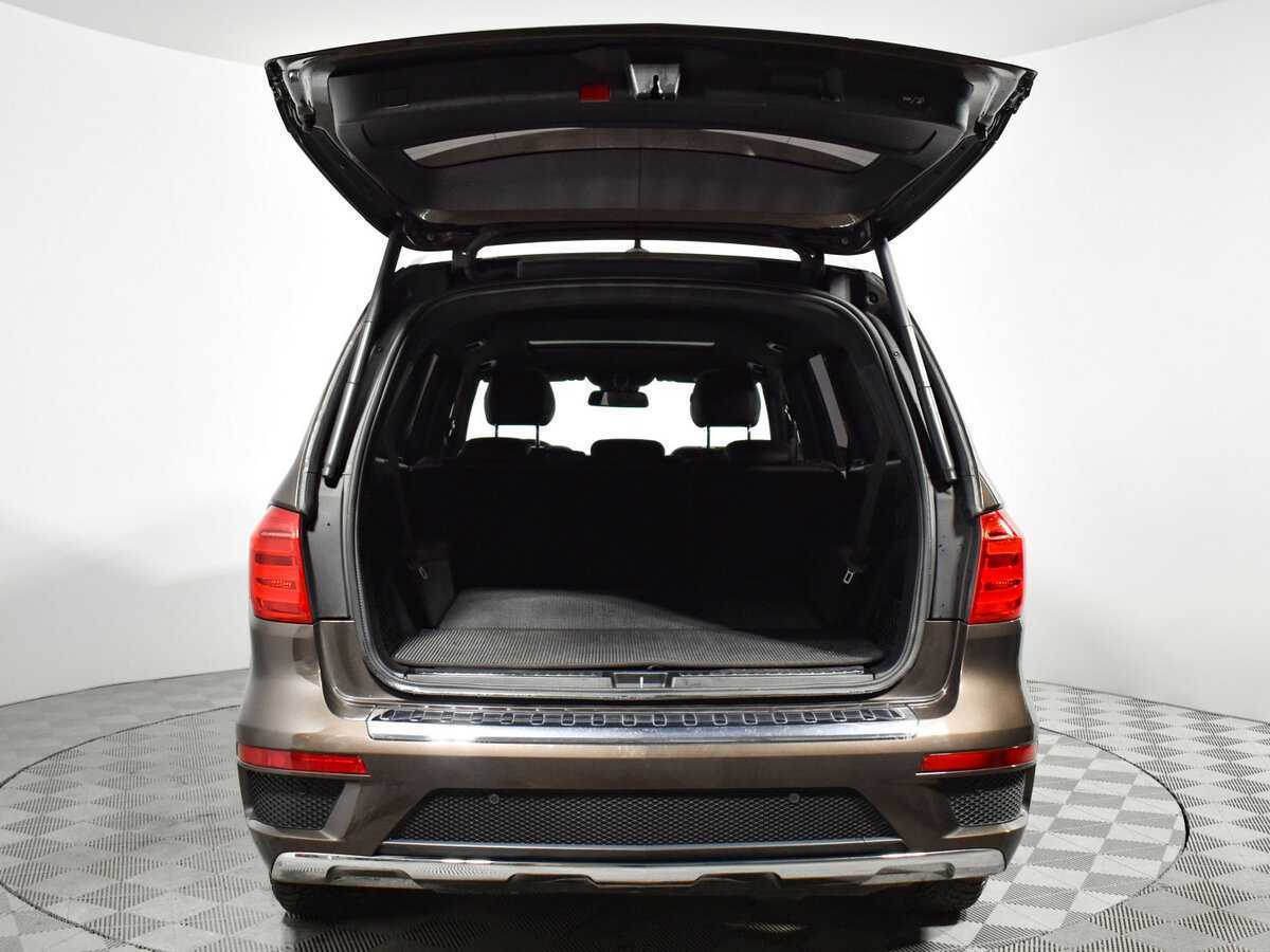 Mercedes-Benz GL-Класс с пробегом — 2013 год. Фото: #21
