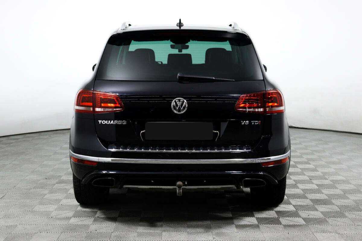 Volkswagen Touareg с пробегом — 2017 год. Фото: #5