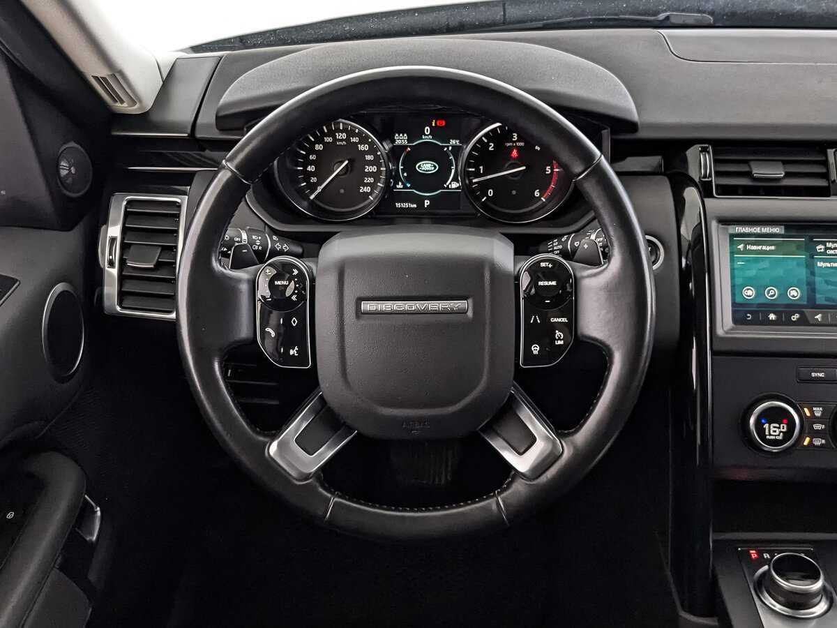 Land Rover Discovery с пробегом — 2019 год. Фото: #17