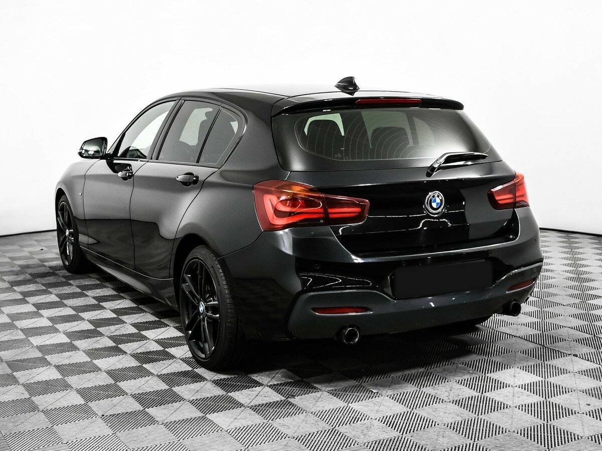 BMW 1 серии с пробегом — 2018 год. Фото: #6