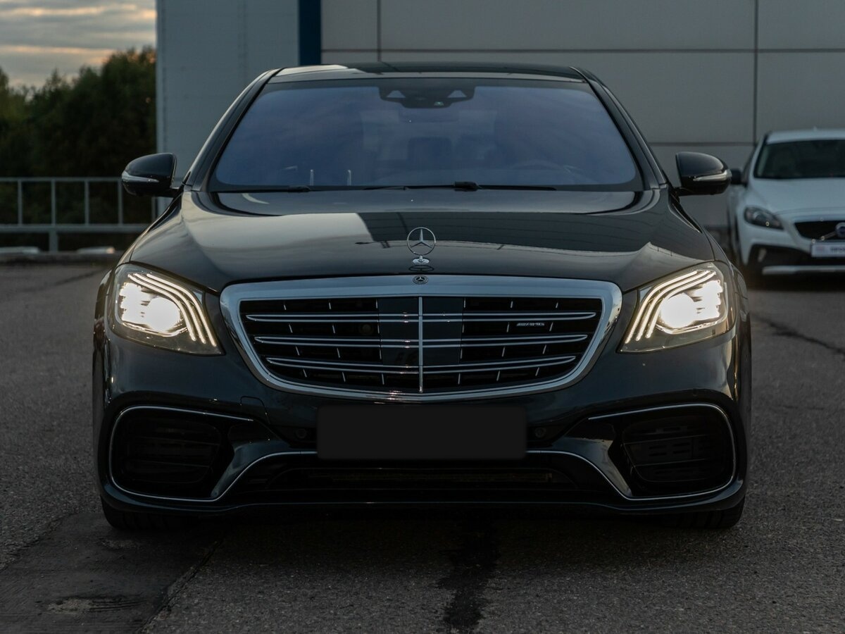 Mercedes-Benz S-Класс с пробегом — 2019 год. Фото: #1