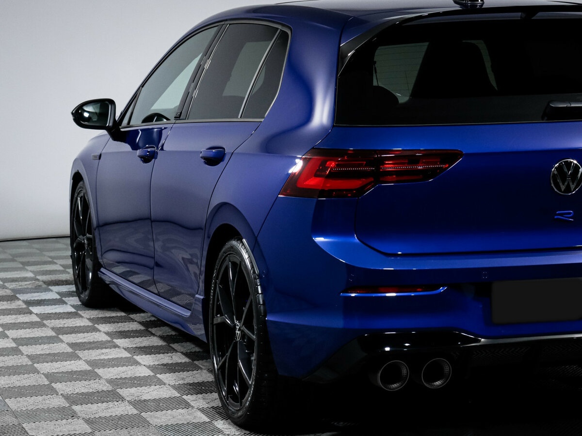 Volkswagen Golf R с пробегом — 2023 год. Фото: #16