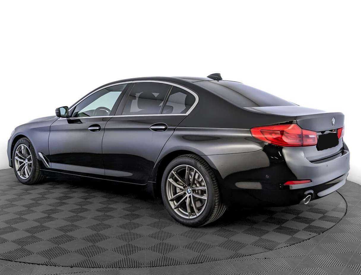 BMW 5 серии с пробегом — 2018 год. Фото: #4