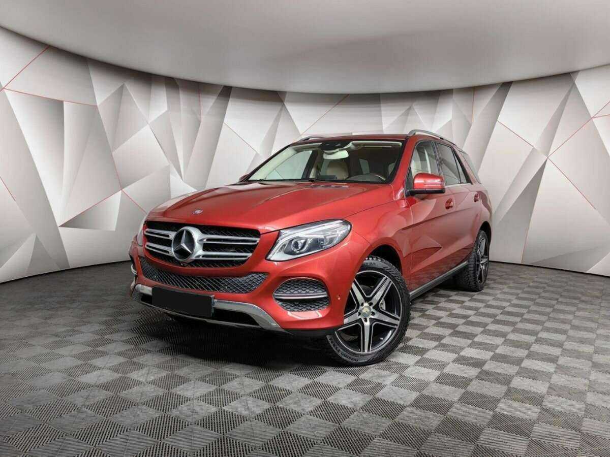 Mercedes-Benz GLE с пробегом — 2015 год. Посмотреть фото
