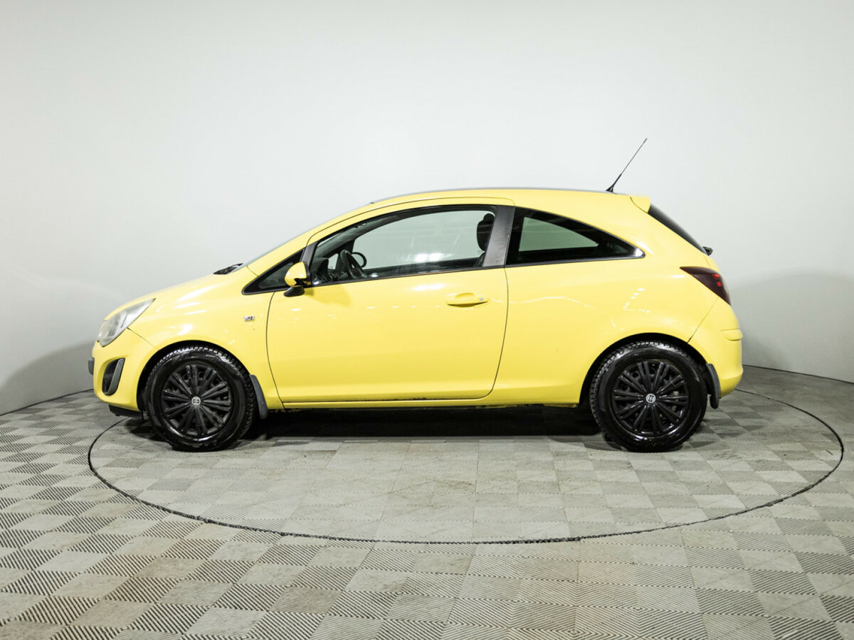 Opel Corsa с пробегом — 2011 год. Фото: #7