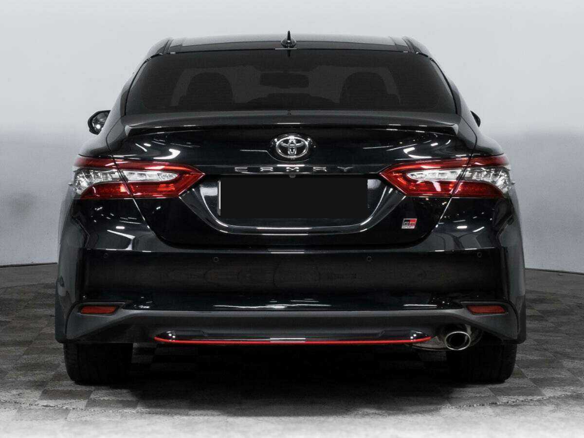 Toyota Camry с пробегом — 2022 год. Фото: #5
