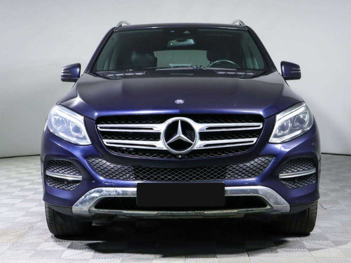 Mercedes-Benz GLE с пробегом — 2015 год. Фото: #1