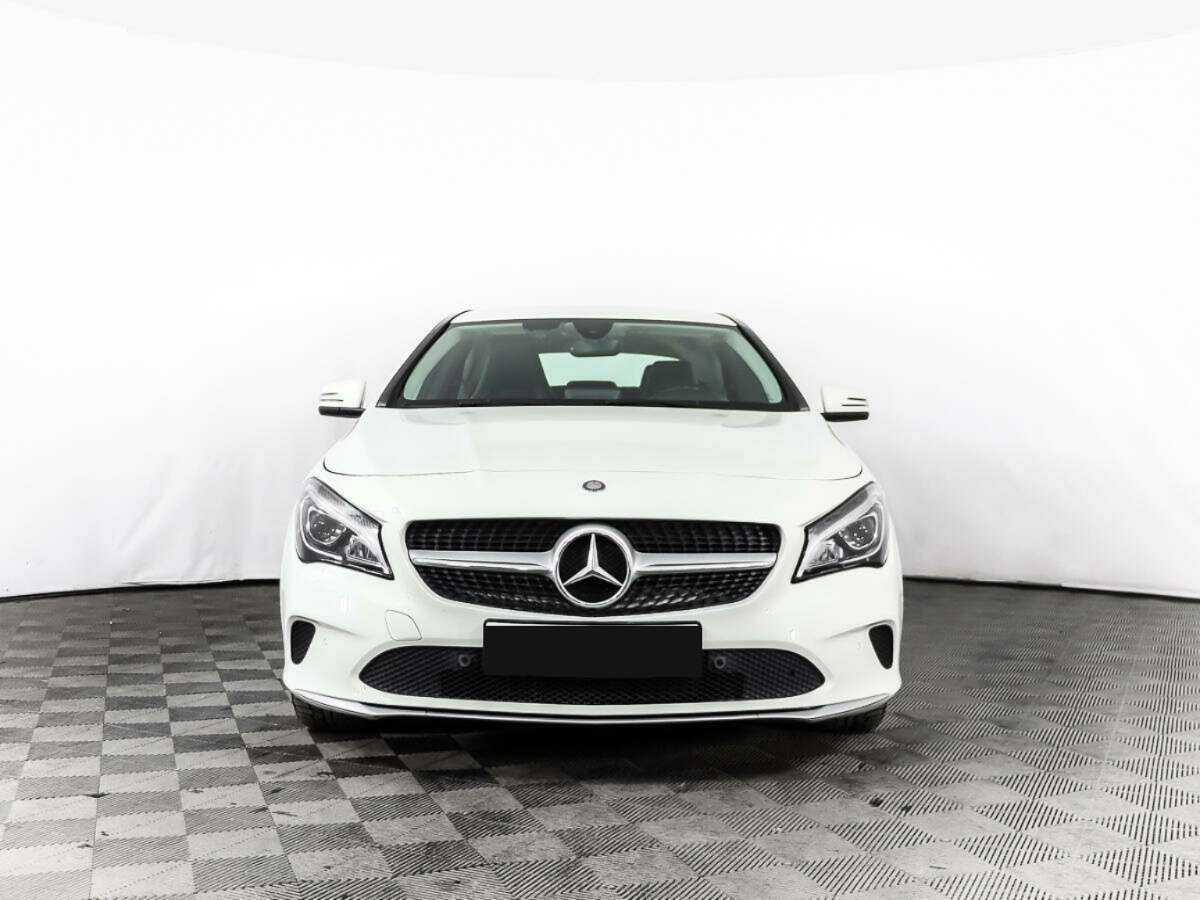 Mercedes-Benz CLA с пробегом — 2016 год. Фото: #1