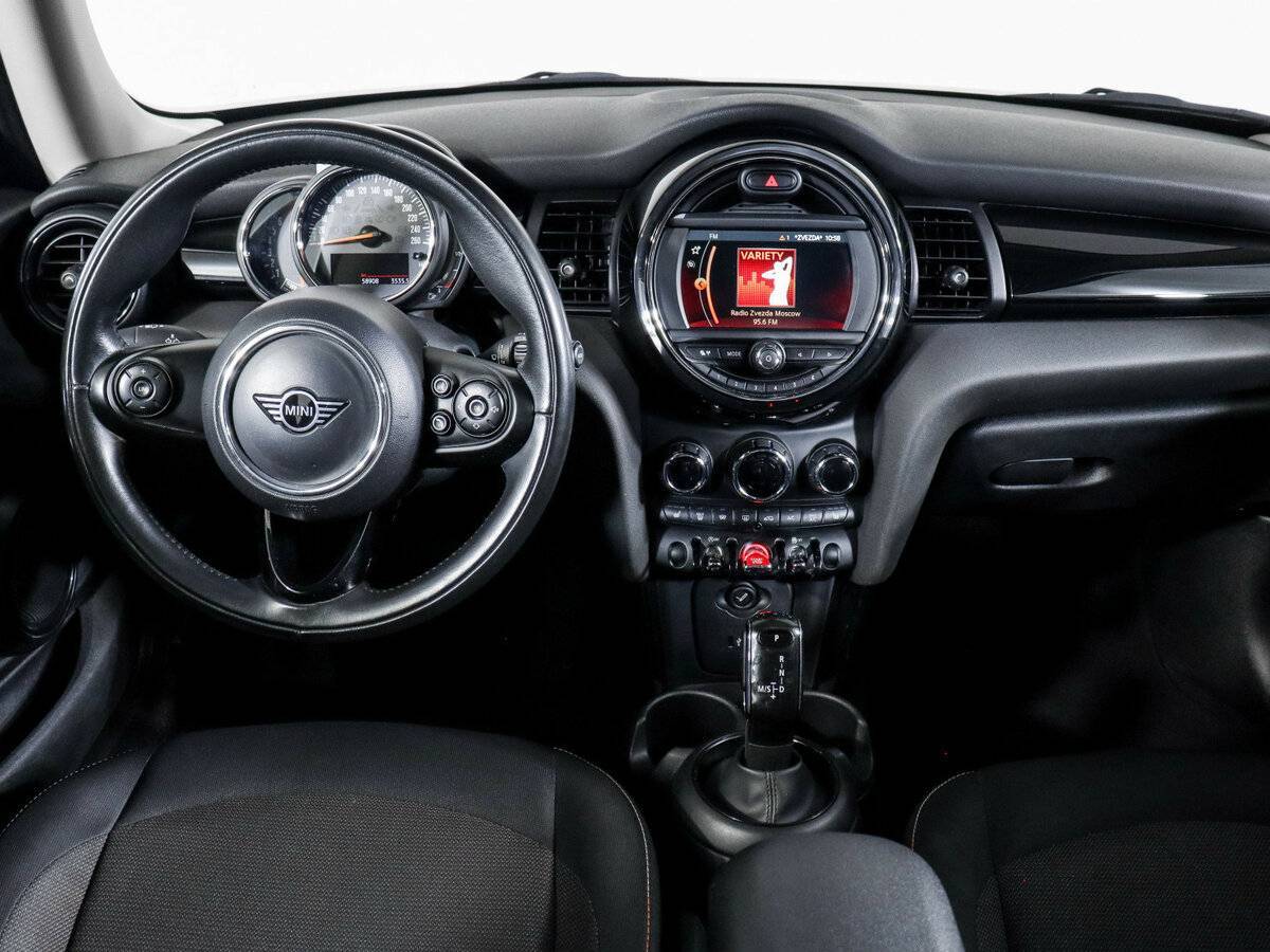 Mini Hatch с пробегом — 2019 год. Фото: #11