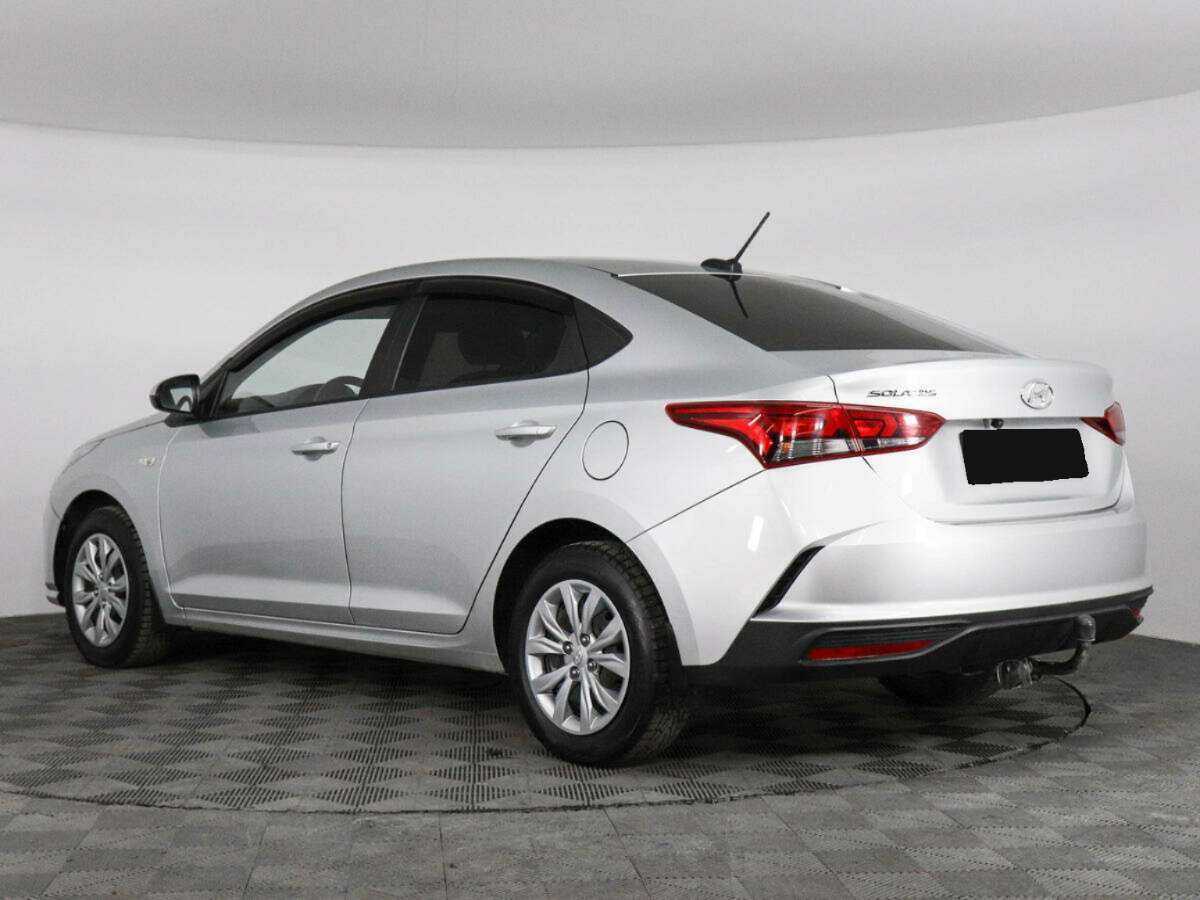 Hyundai Solaris с пробегом — 2021 год. Фото: #6