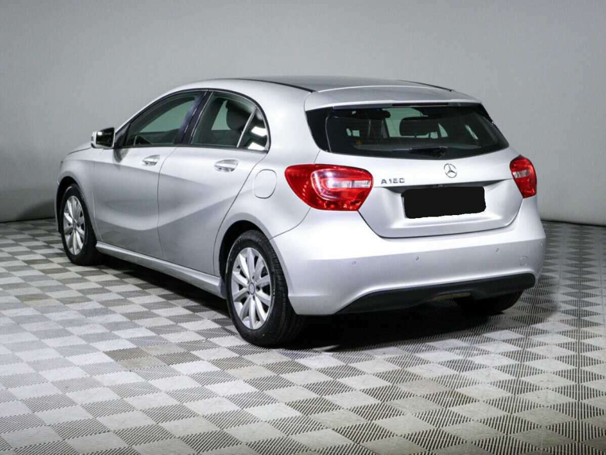 Mercedes-Benz A-Класс с пробегом — 2015 год. Фото: #6