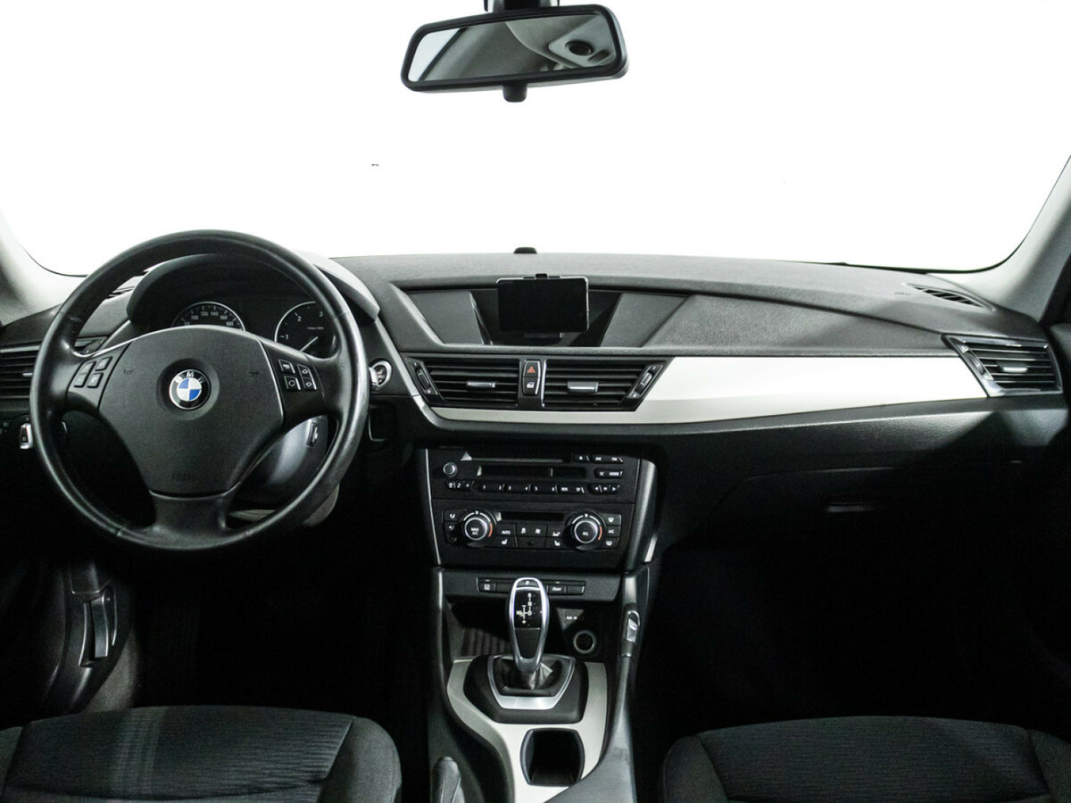 BMW X1 с пробегом — 2014 год. Фото: #12