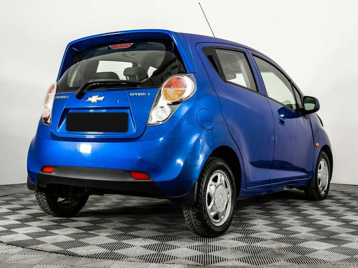 Chevrolet Spark с пробегом — 2011 год. Фото: #4