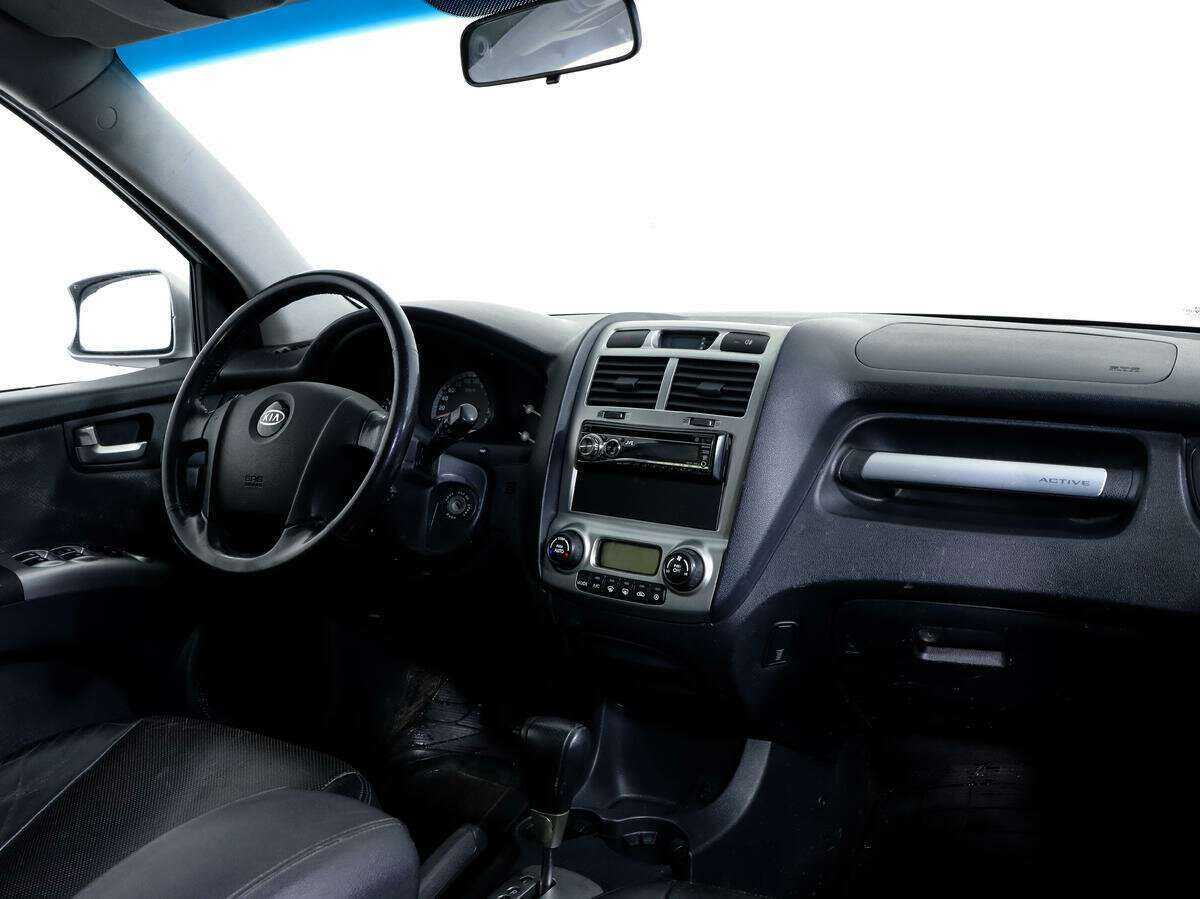 Kia Sportage с пробегом — 2007 год. Фото: #8