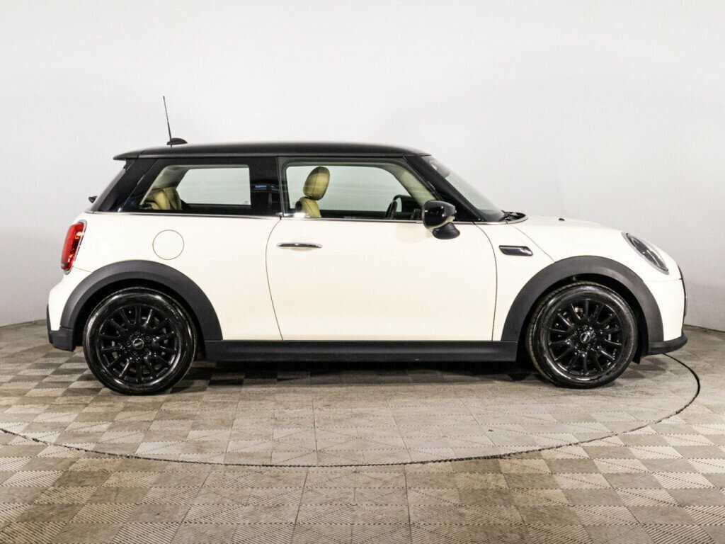 Mini Hatch с пробегом — 2021 год. Фото: #3
