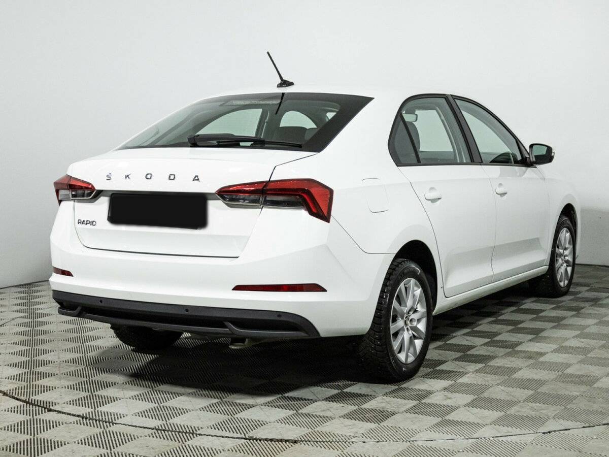 Skoda Rapid с пробегом — 2022 год. Фото: #4