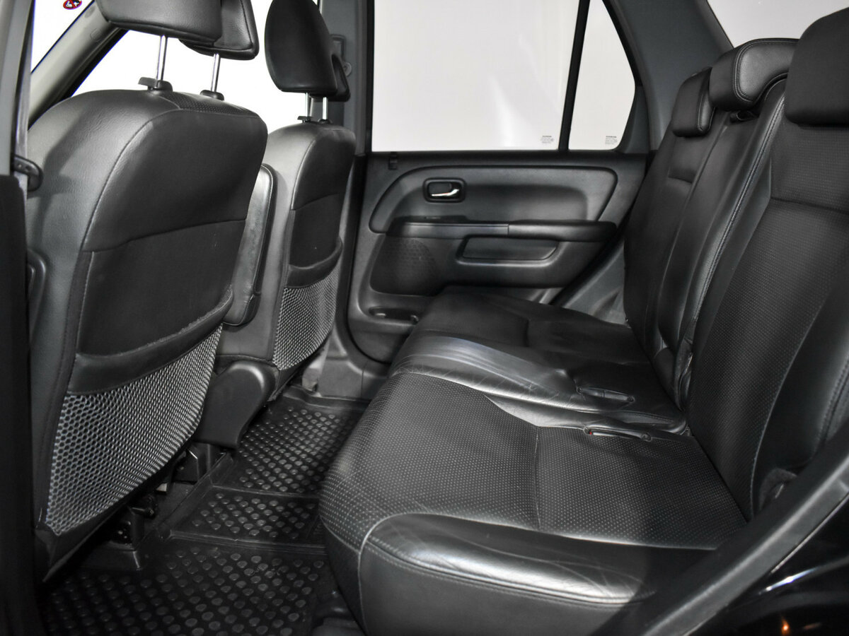 Honda CR-V с пробегом — 2005 год. Фото: #9