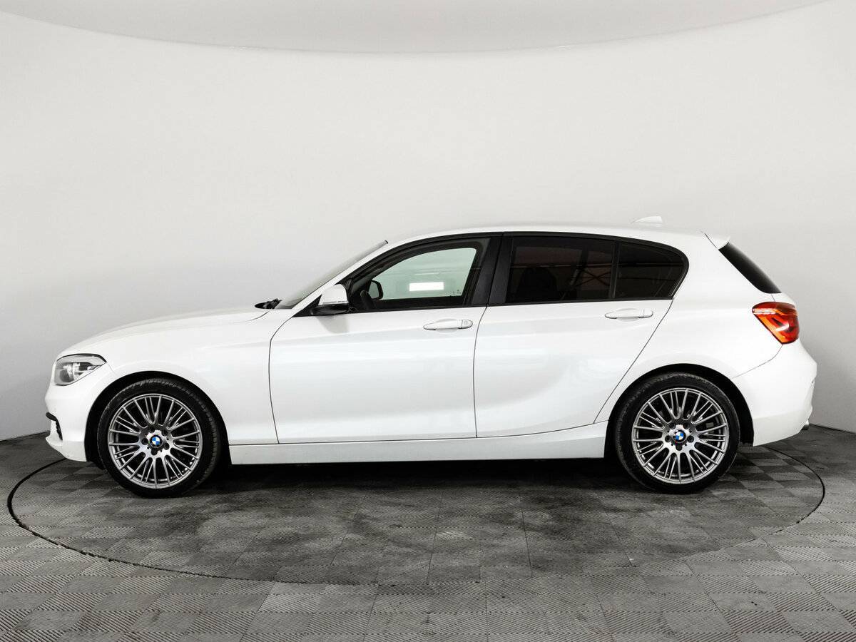BMW 1 серии с пробегом — 2017 год. Фото: #8
